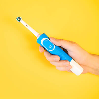 electric or manual toothbrushes