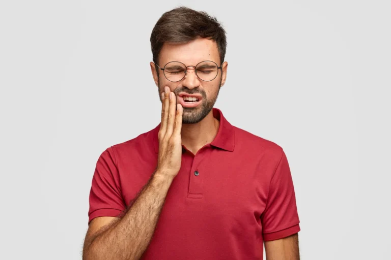 what causes tooth loss